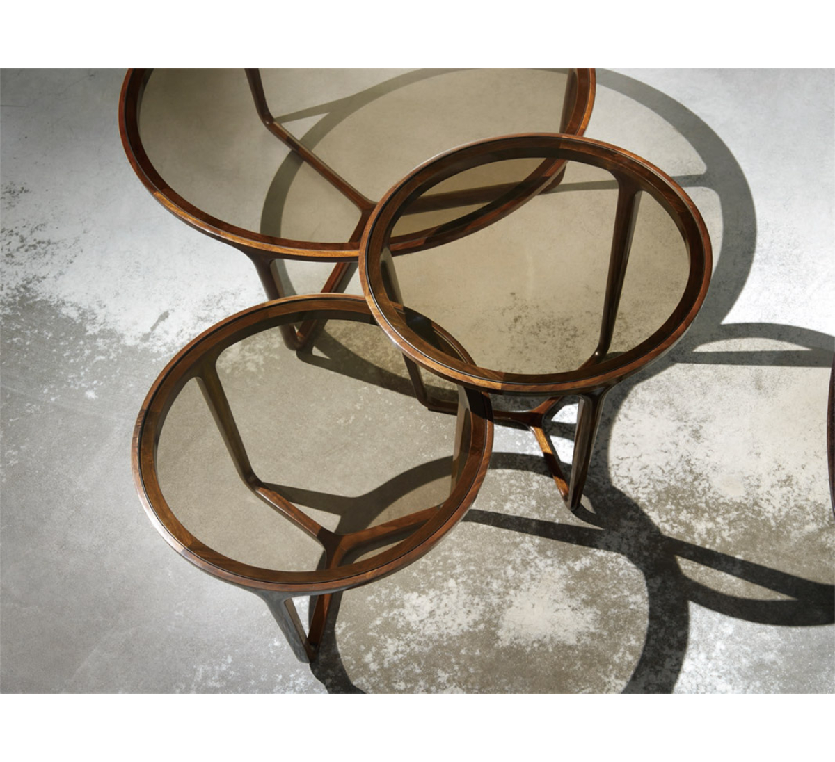 Стол STELLA Round Large Ceccotti Collezioni, стоимость 622 200 руб.  Фотография 4